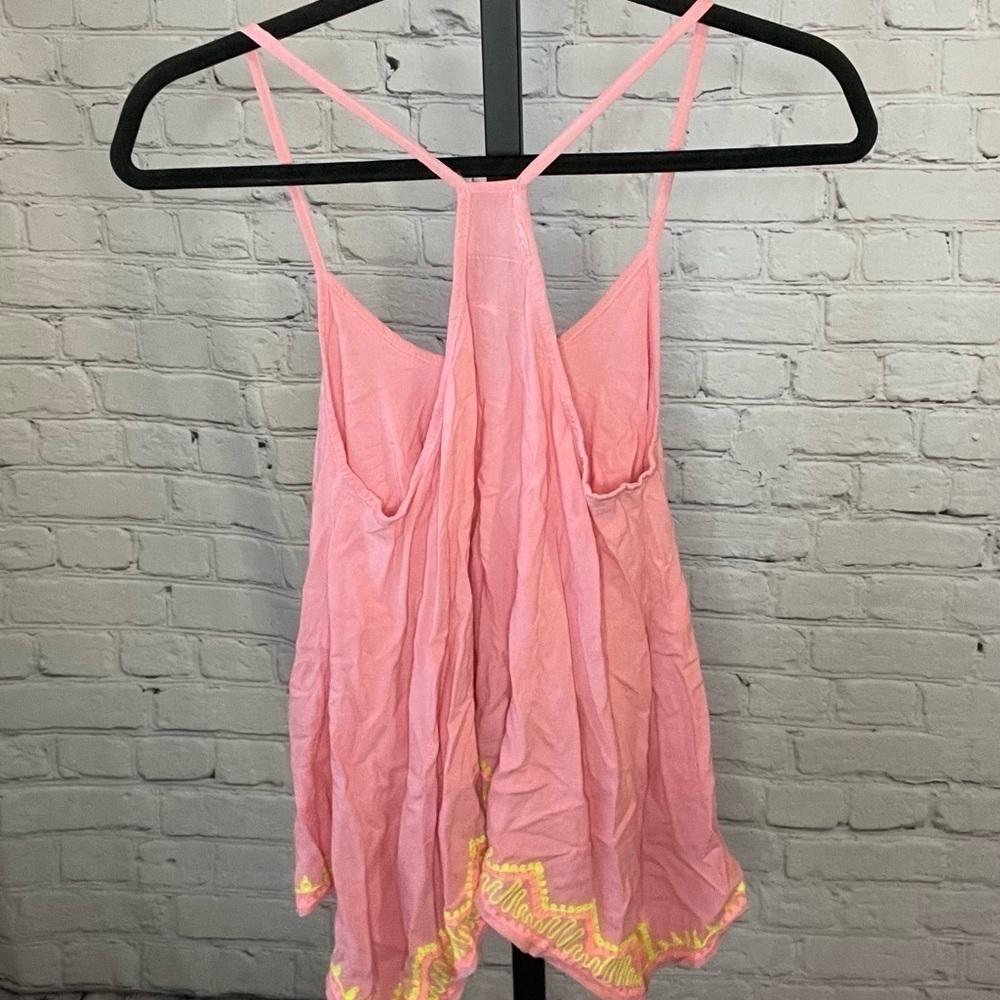 Light Pink Razor Back Tank Top Size Small - Picture 2 of 3
